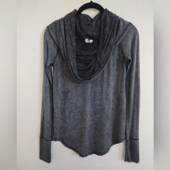 Free People We The Free  Cosmo Cowl Neck Top Long Sleeve Gray Size XS - Picture 7 of 11